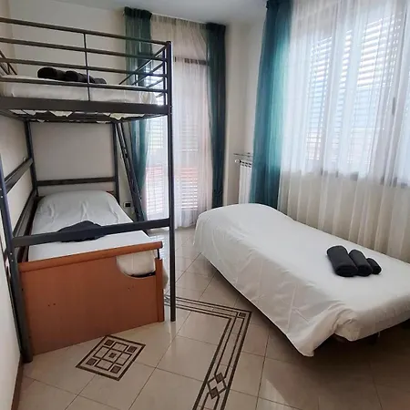 The Happy Goat Apartment