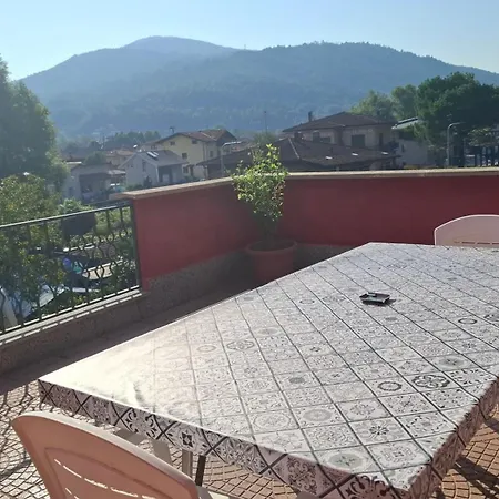 The Happy Goat * Germignaga